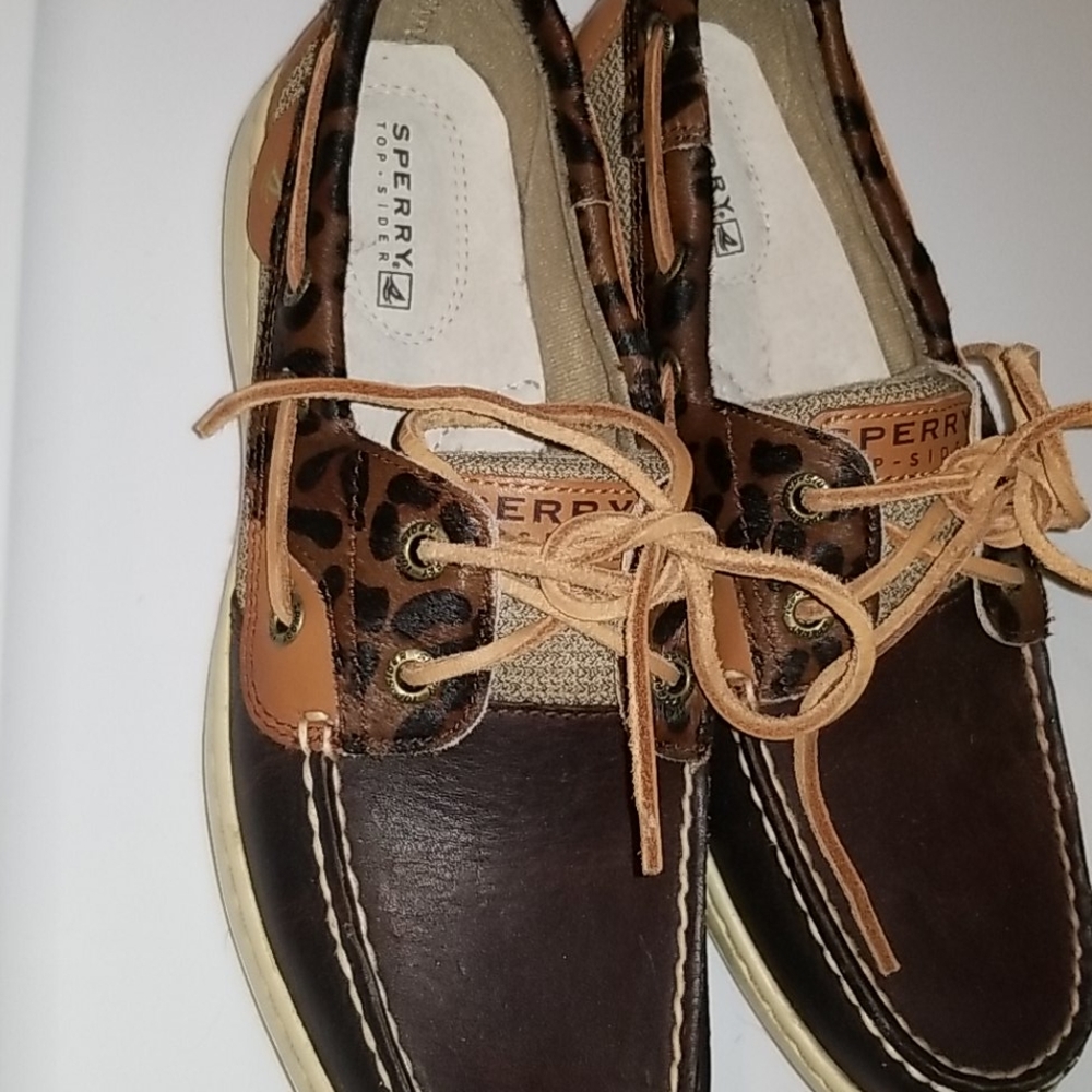 NEW Leopard Sperrys 7.5 - Picture 3 of 3